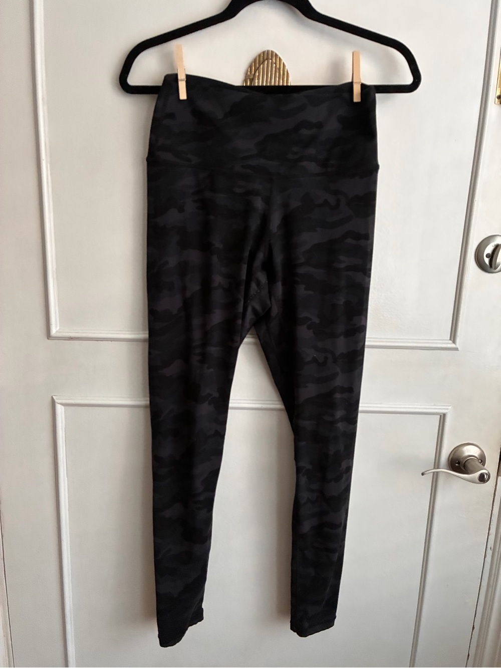 High-Rise Black Camo Leggings